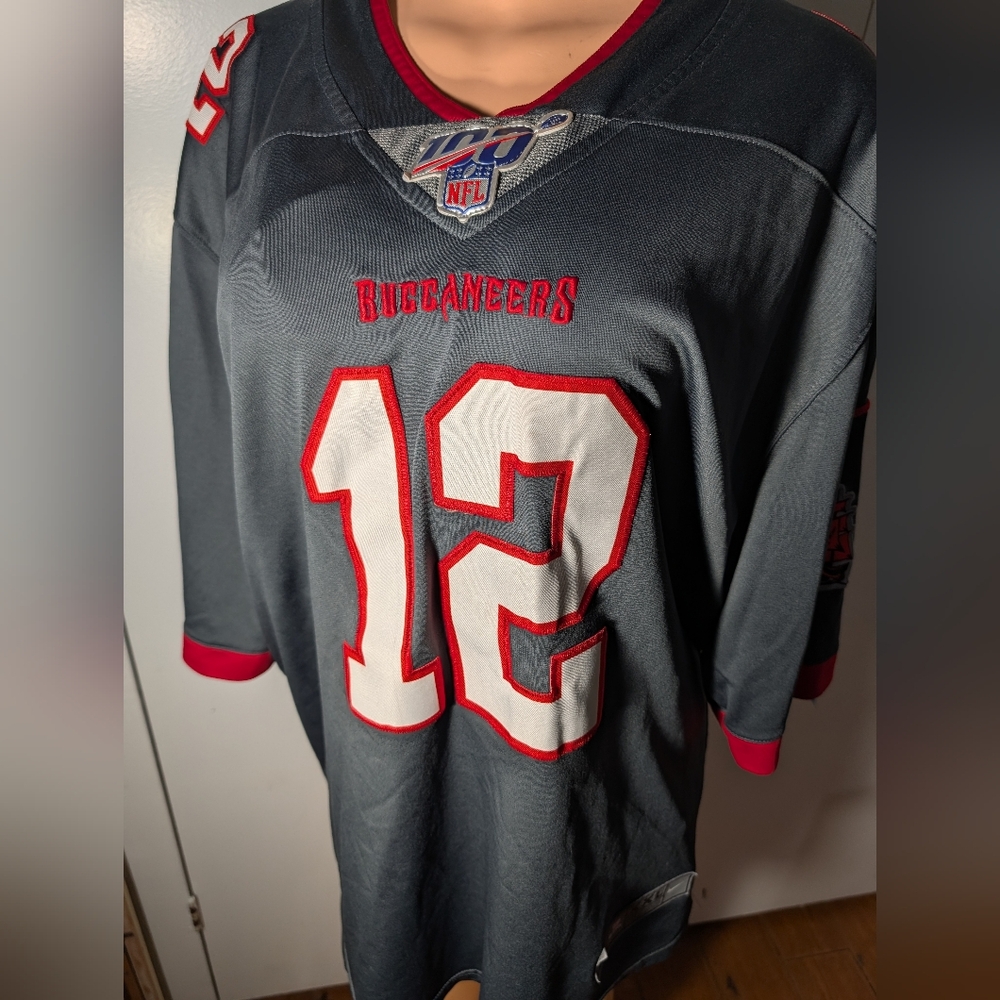 Tampa Bay Bucs Tom Brady Men NFL Jersey - Gray & Red Size XXL 100y Anniversary